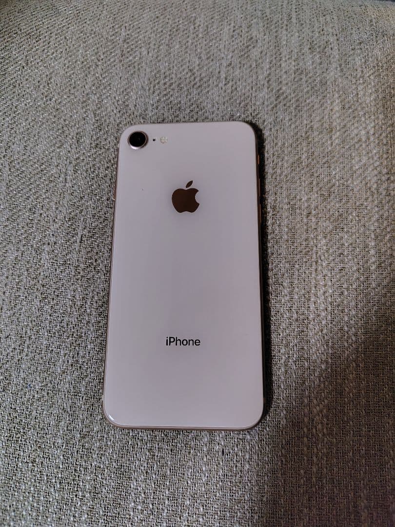 Apple iPhone 8 SIMロックなし(SIMフリー)