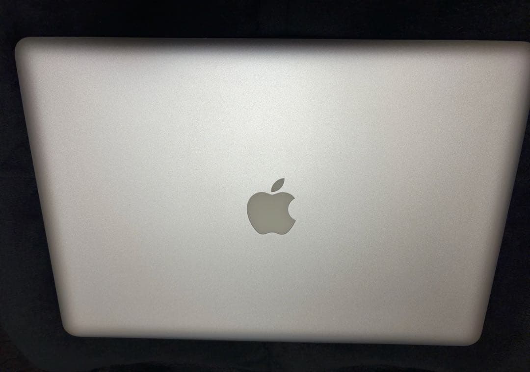 MacBook Pro (15-inch, Mid 2012) ケース付き