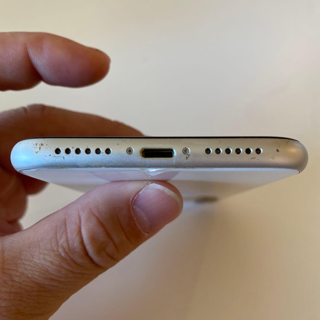 激安！Apple iPhone 11 128GB バッテリー容量90%