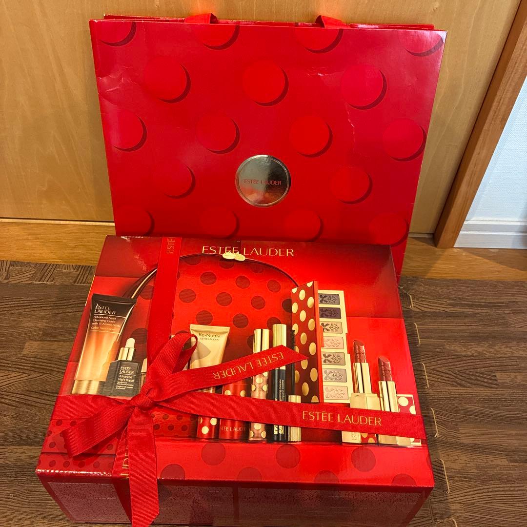 エスティーローダー　メイクアップコレクション2025