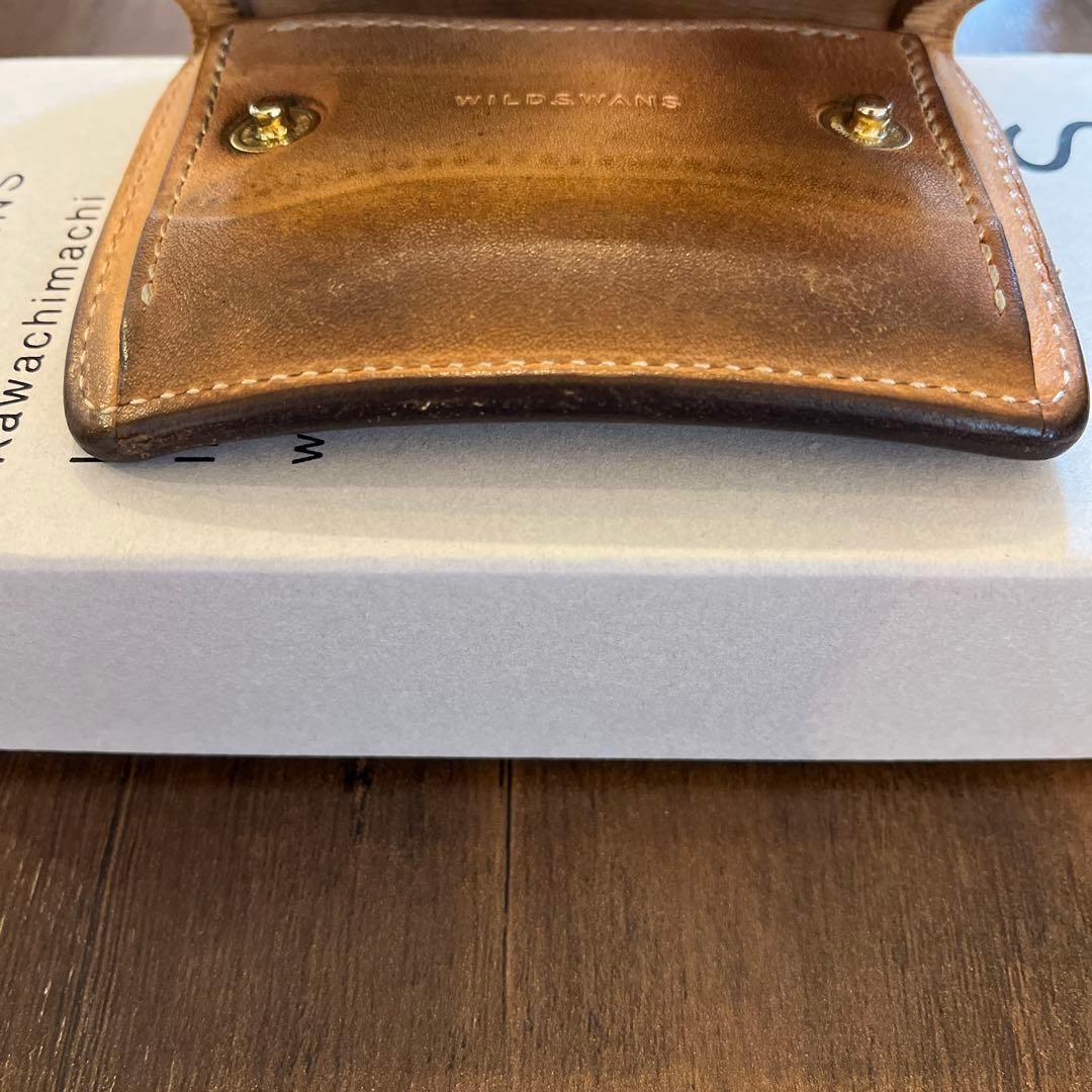 WILD SWANS ケース TANGUE