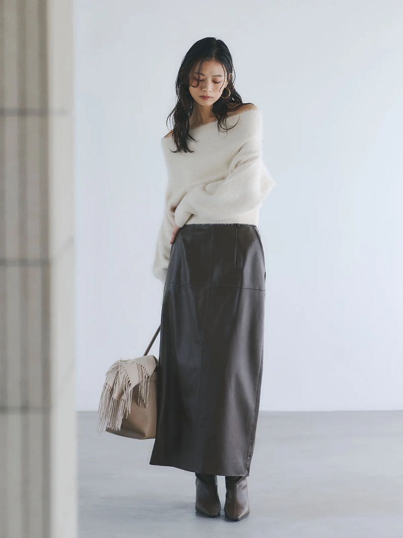 anuans ラクーンフォックスオフショルニットプルオーバー ECRU