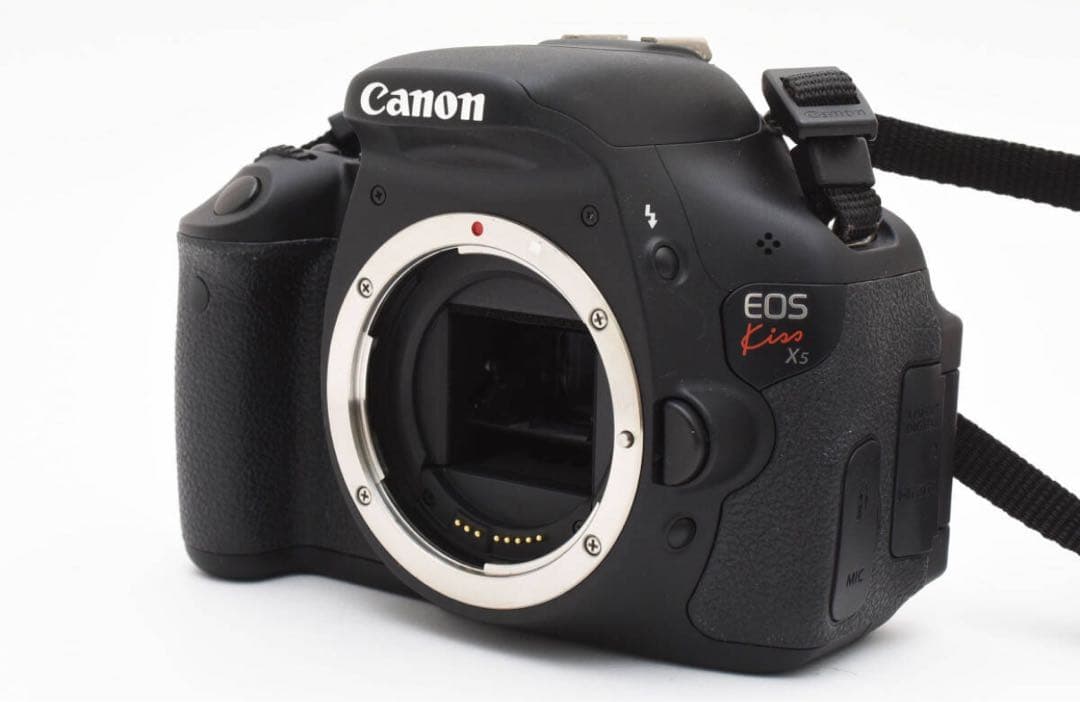 EOS Kiss X5 一眼レフ デジタルカメラ EFS18-55　CANON