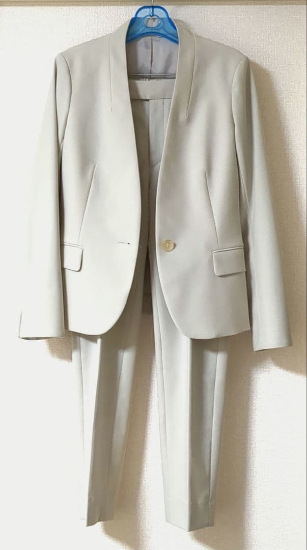 【美品】スーツカンパニー　パンツスーツ　ホームクリーニング可