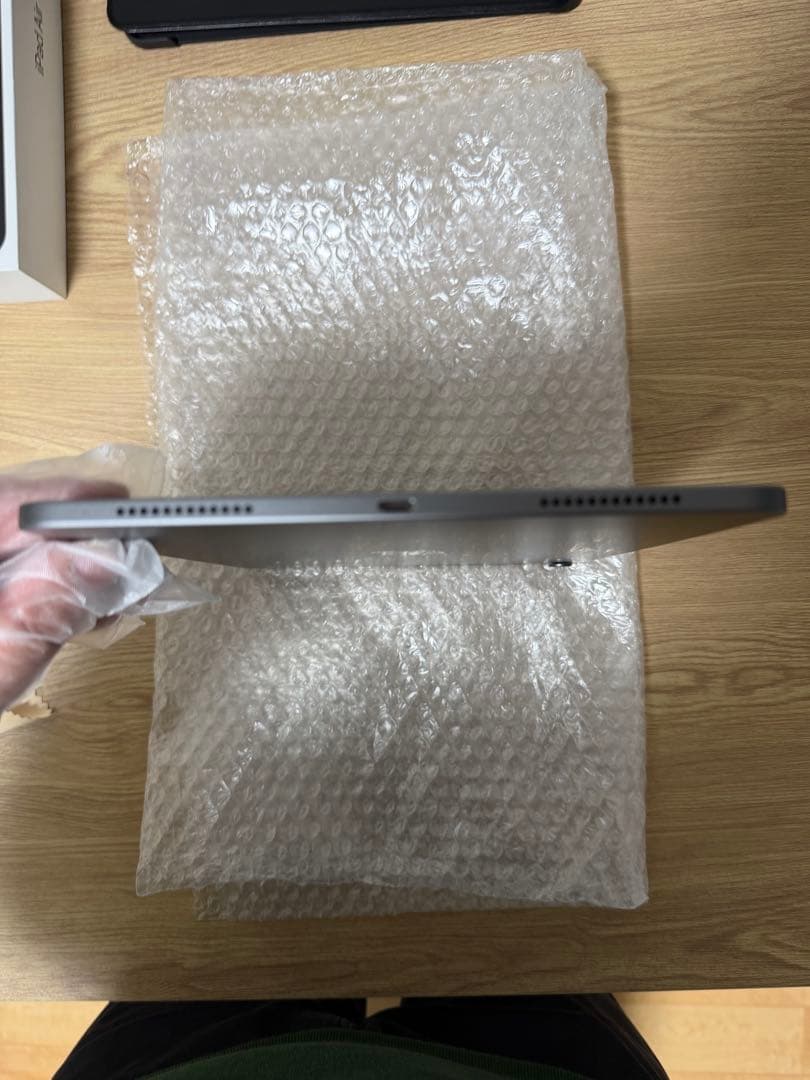 iPad Air (第4世代) スペースグレー 10.9インチ 本体