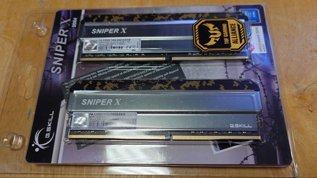 F4-3200C16Q-64GSXKB DDR4 16GB×4枚組