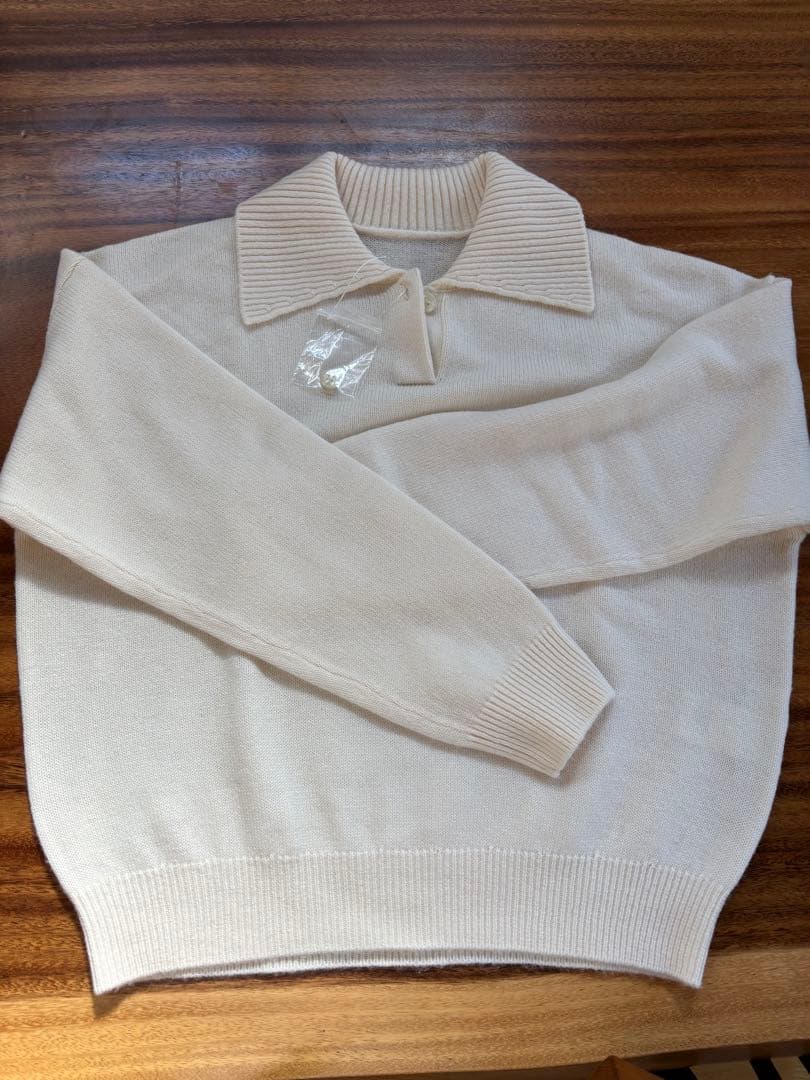 北欧暮らしの道具店　洗えるウールの襟付きニット / アイボリー