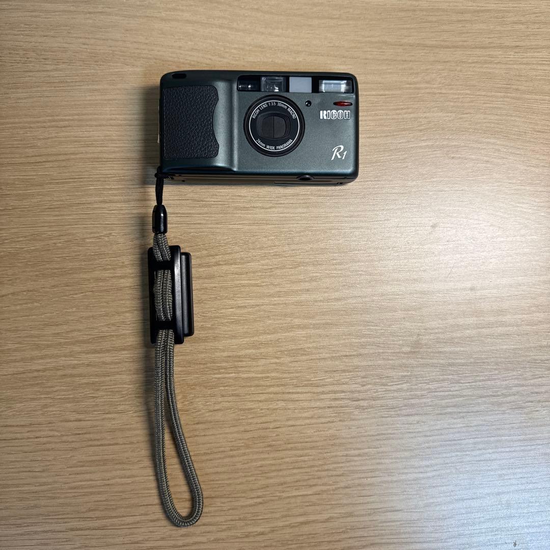 RICOH R1 コンパクトフィルムカメラ