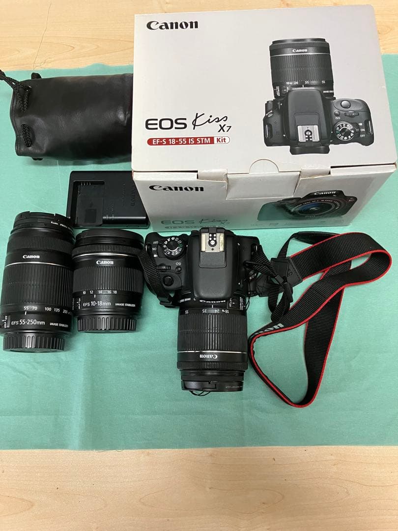 Canon EOS Kiss X7本体とレンズセット