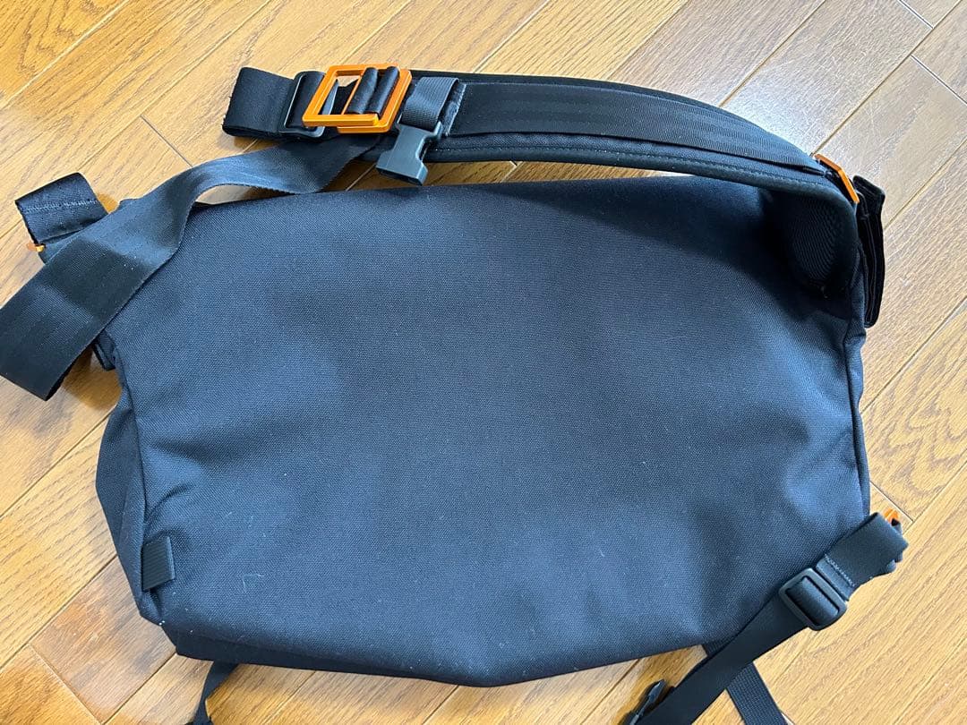 MISSION WORKSHOP メッセンジャーバッグ 黒 オレンジバックル