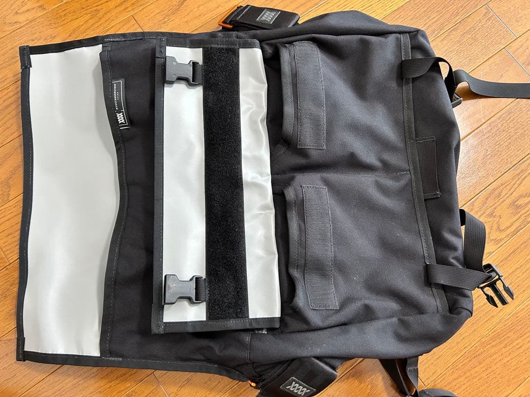 MISSION WORKSHOP メッセンジャーバッグ 黒 オレンジバックル