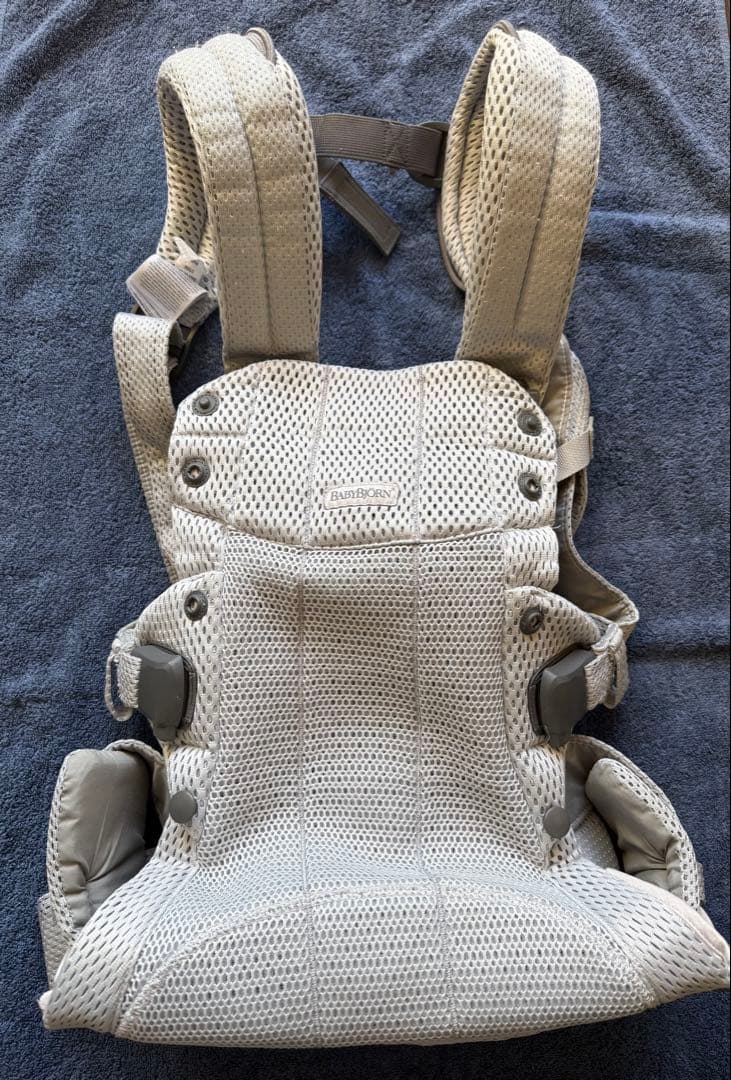ベビービョルンハーモニー　抱っこ紐