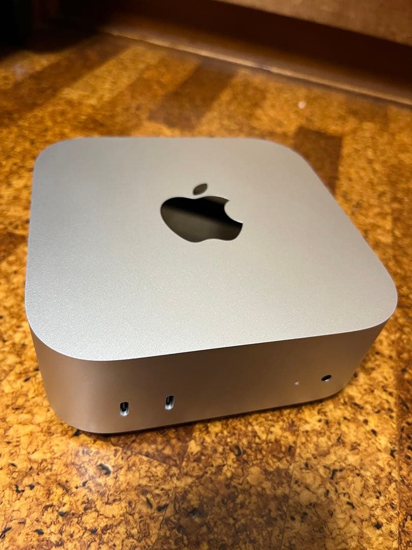 Apple Mac mini M4 Pro 24GBメモリ/512GBストレージ