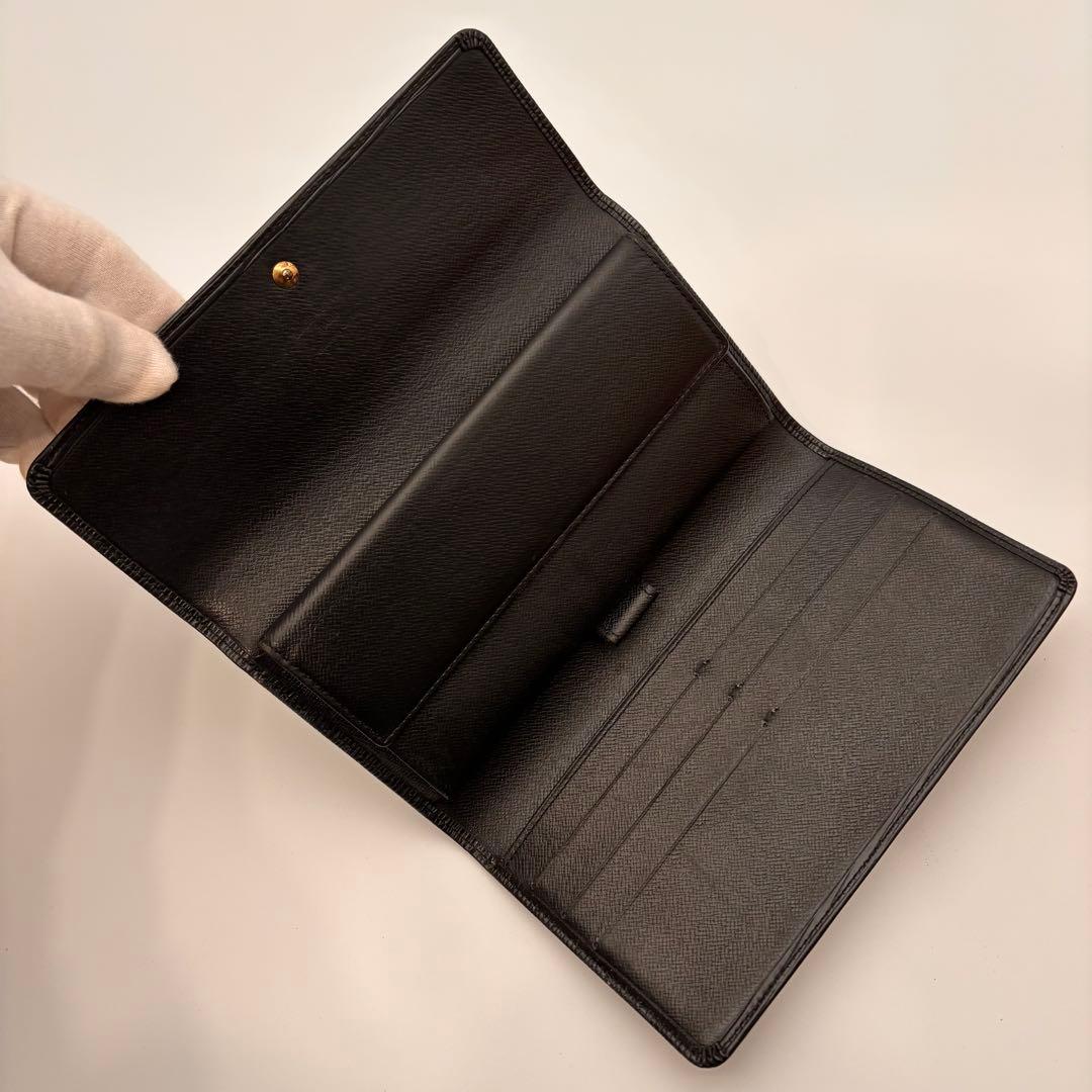 ルイヴィトン✨エピ✨ポルトフォイユ インターナショナル 長財布