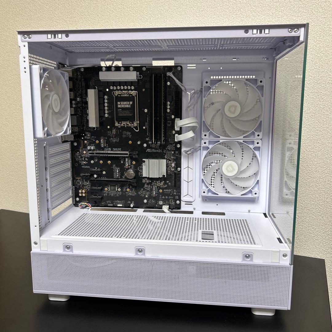 土日発送　ドスパラのケースとasrockのz690のマザーボードとメモリセット