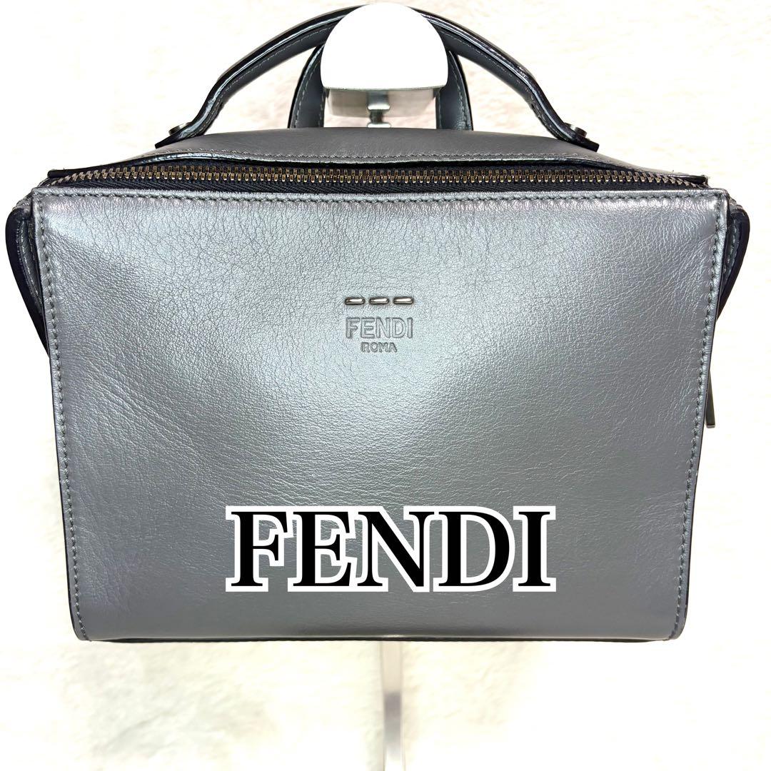 FENDI fendi フェンディ ミニメッセンジャーバッグ ハンドバッグ