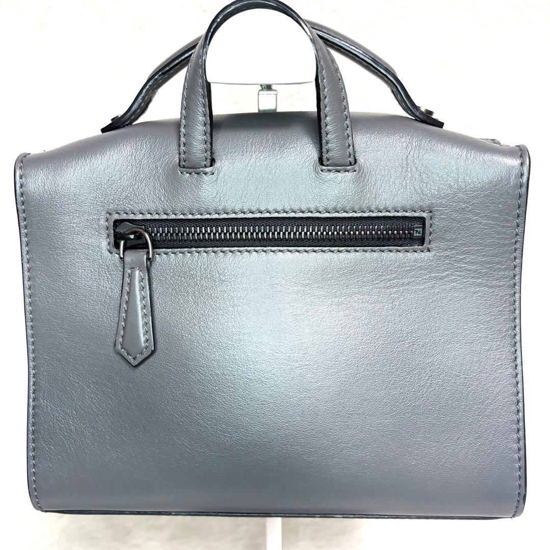 FENDI fendi フェンディ ミニメッセンジャーバッグ ハンドバッグ