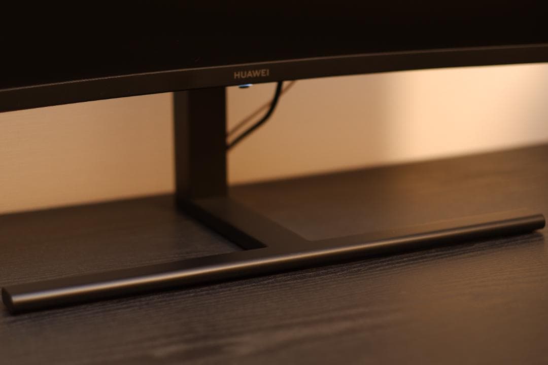 HUAWEI MateView GT 27インチ 曲面ゲーミングモニター