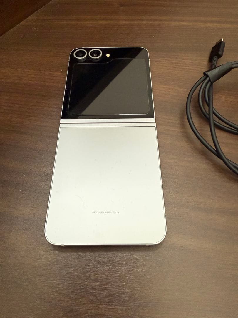 Samsung Galaxy Z Flip6 512gb simフリー美品