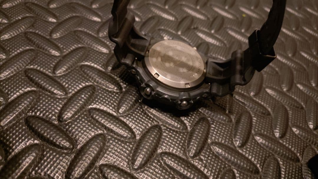 マ*4様 フロッグマン　メン・イン・ブラック