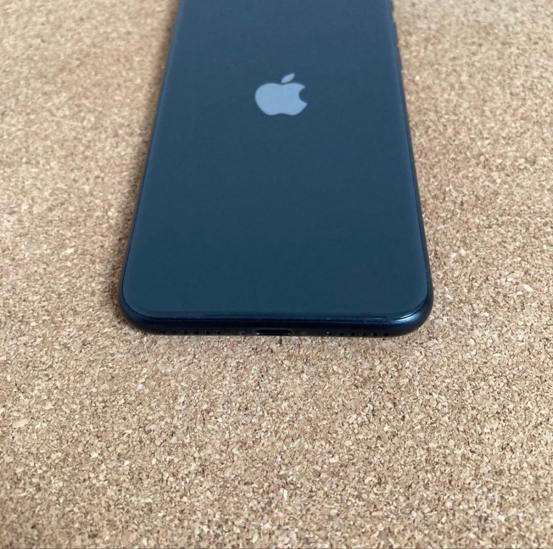 220【早い者勝ち】電池良好☆iPhoneSE2 64GB SIMフリー☆
