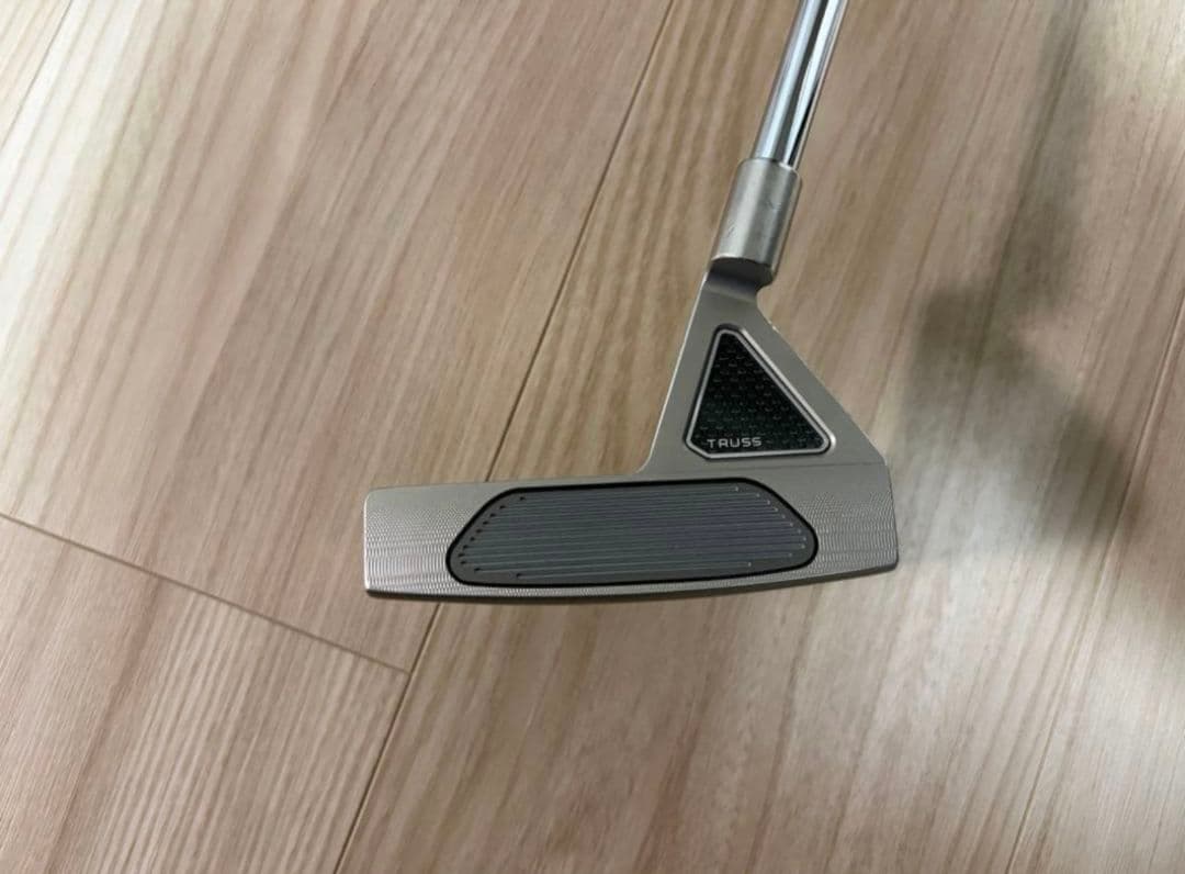 TaylorMade TP M4THトラスパター 33インチ ヘッドカバー付美品