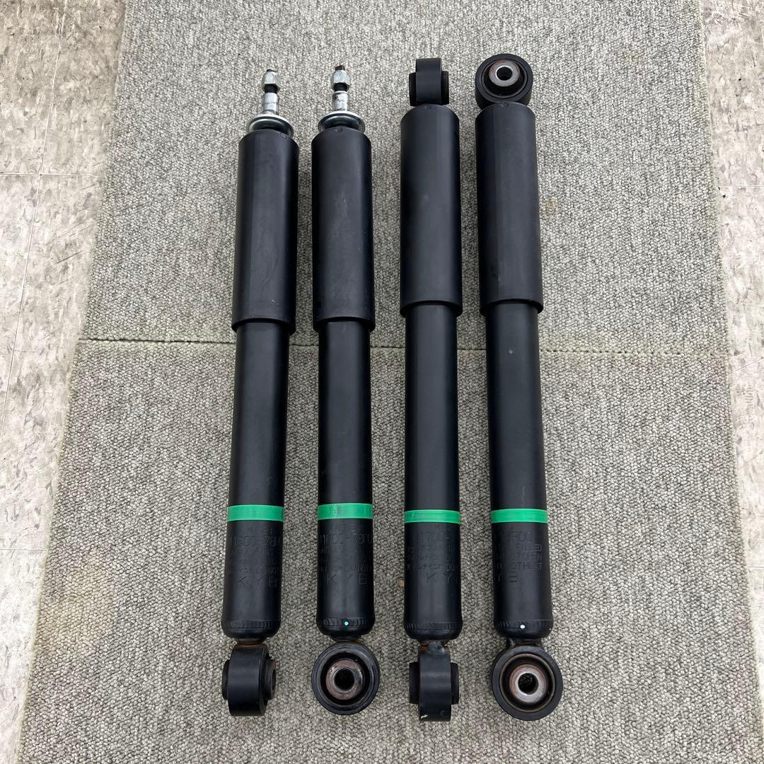 JB74 ジムニーシエラ純正ショックアブソーバー 4本セット