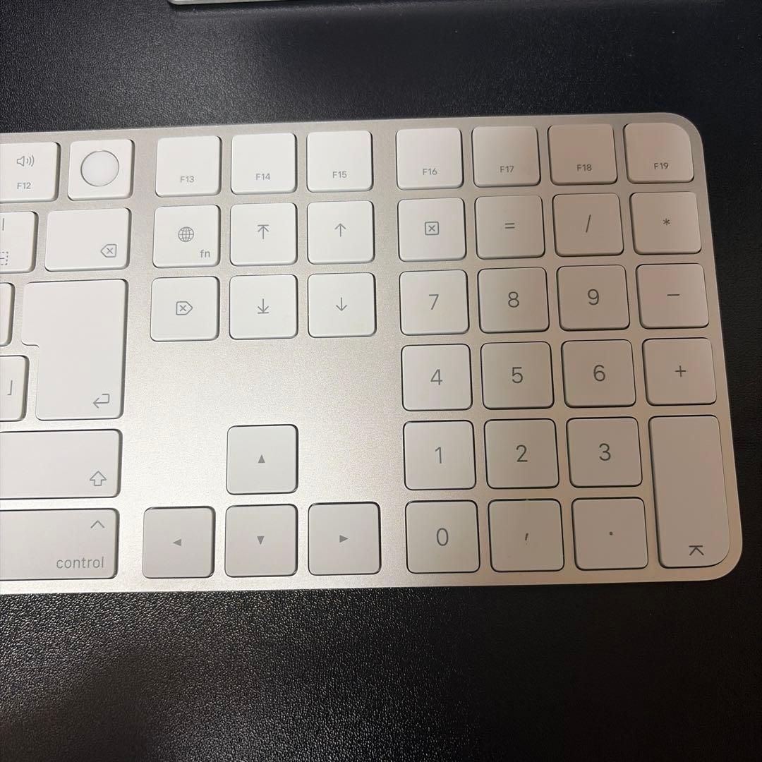 Magic Keyboard Touch ID搭載A2520テンキー付日本語配列