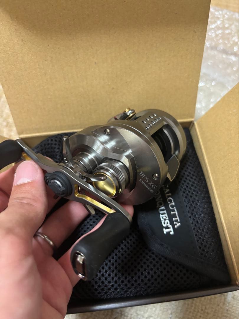 23CALCUTTA CONQUEST BFS XG ベイトリール LEFT