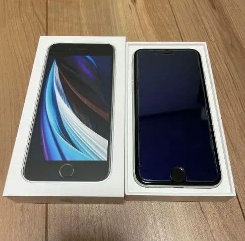 【美品】Apple iPhone SE (第2世代) ホワイト　64GB