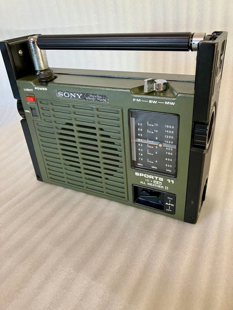 [動作品]SONY ICF-111 Sports11 ポータブルラジオ