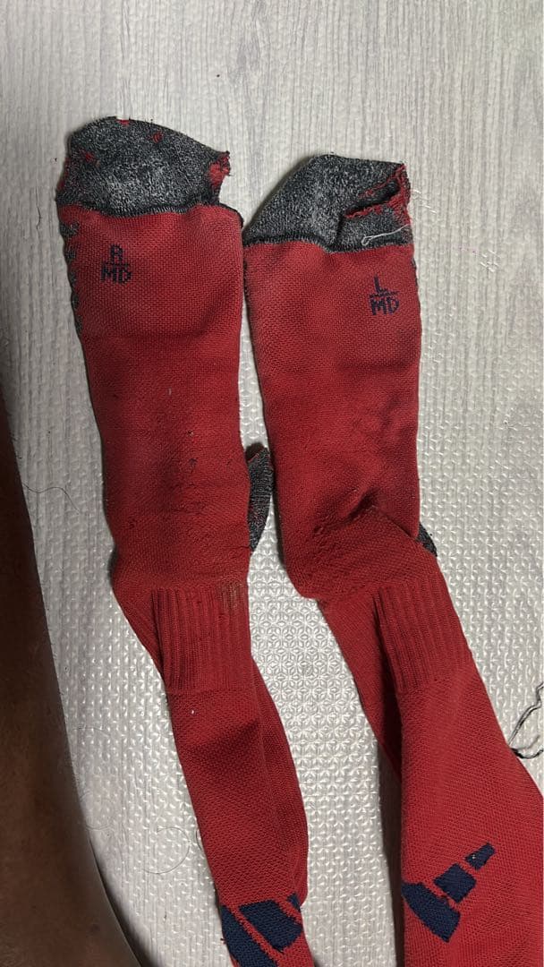 サッカーソックス、紺と赤 2セット