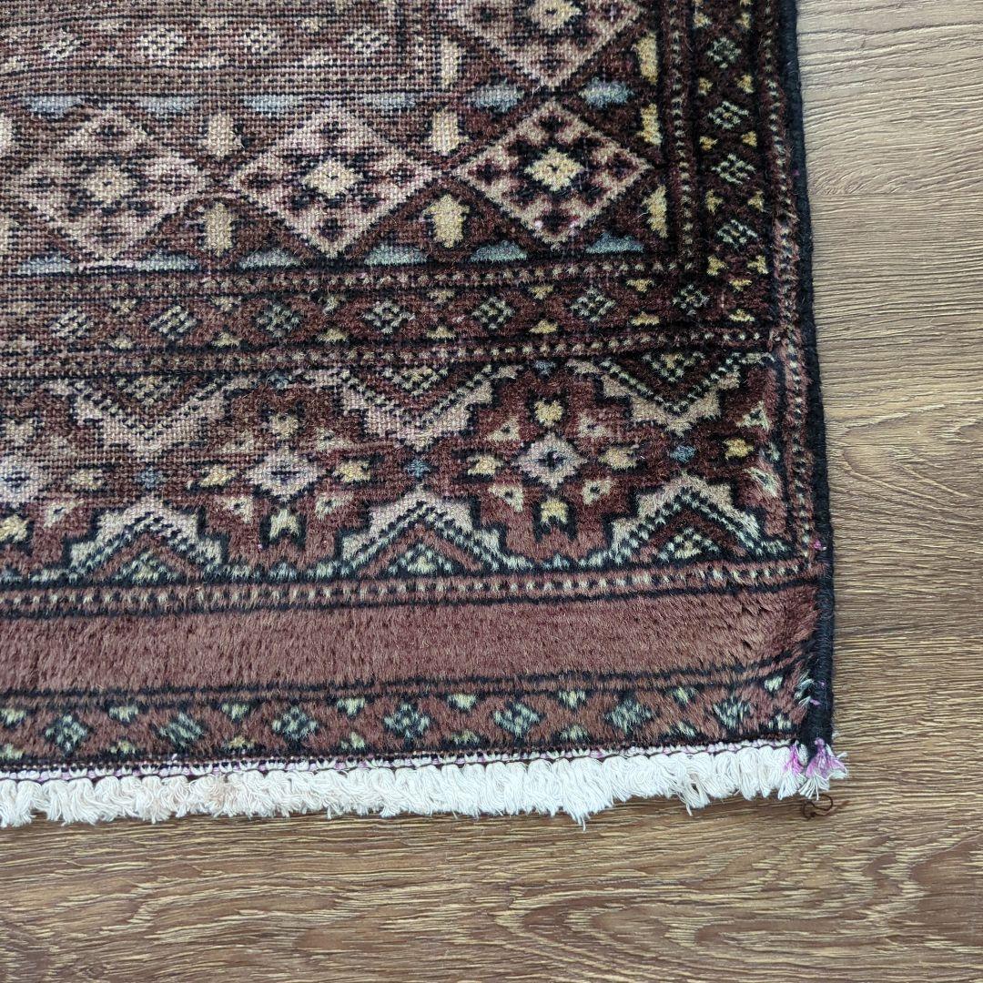 ヴィンテージラグ　パキスタン　トライバルラグ　手織り絨毯
