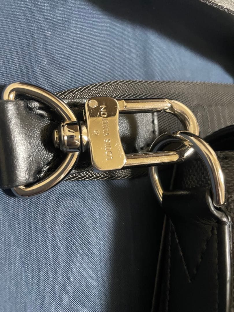 LOUIS VUITTON メッセンジャーバッグ ブラック
