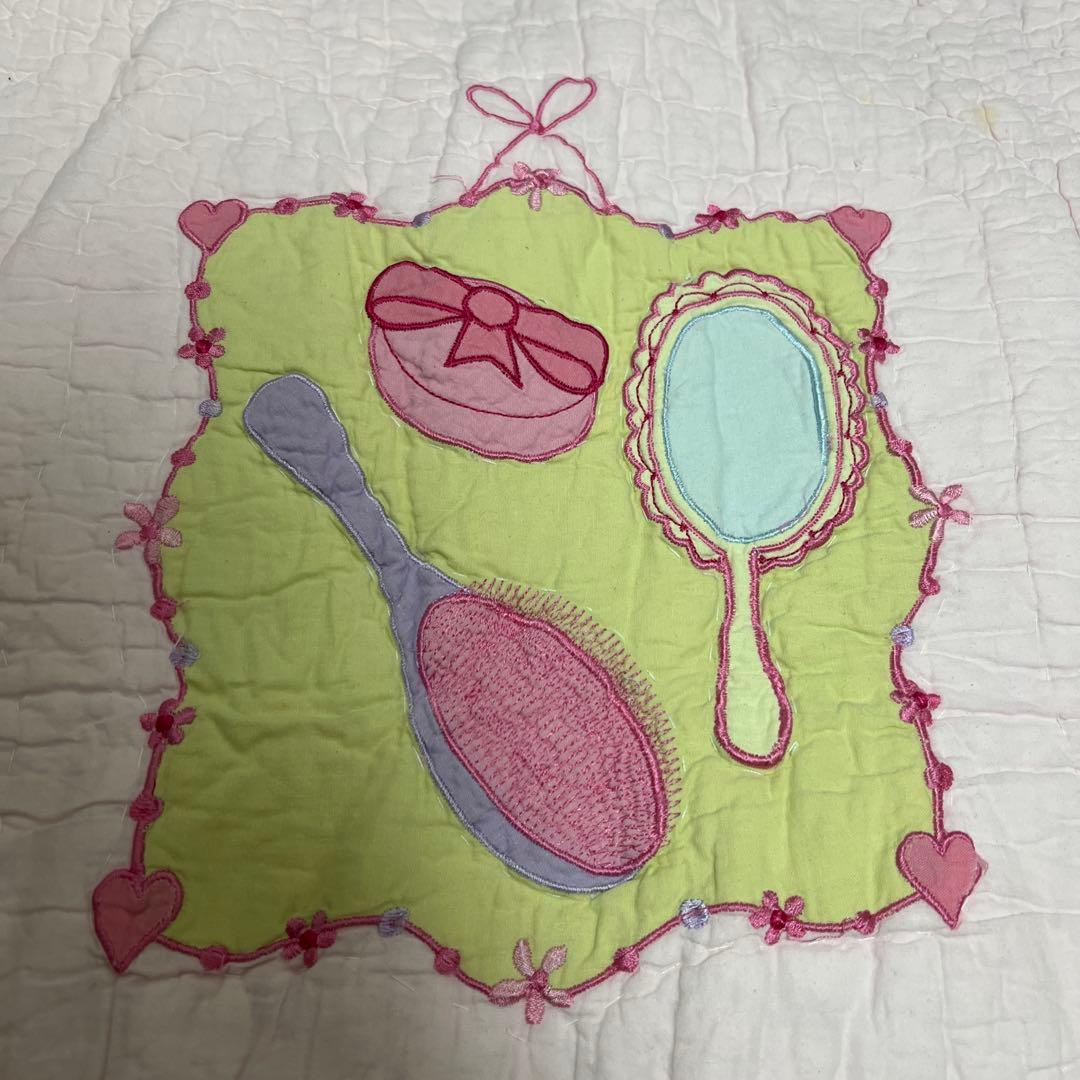 さらに値下げ！ローラアシュレイ　敷きマット　刺繍