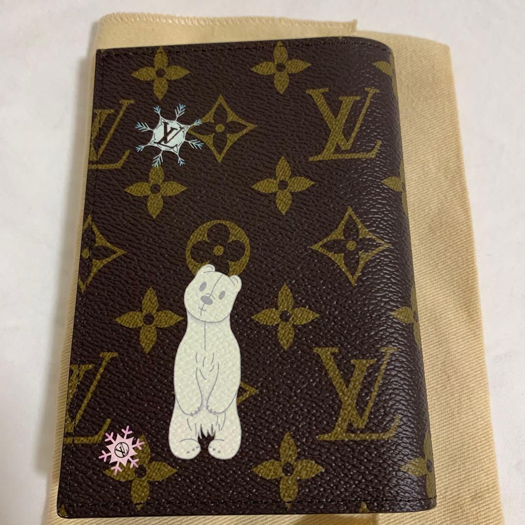 ルイ・ヴィトン パスポートケース