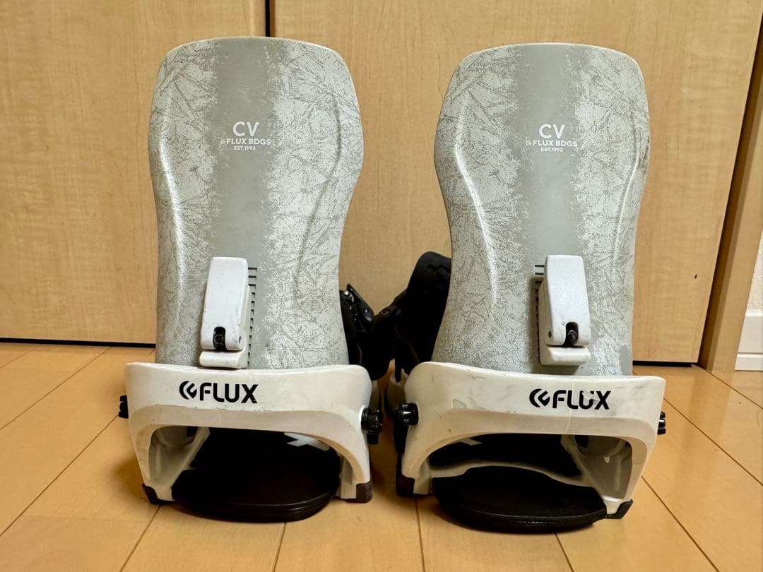 22-23 FLUX CV Sサイズ スノーボードビンディング