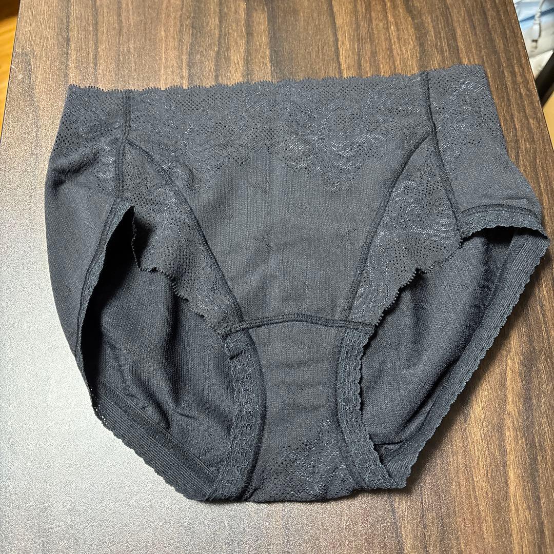 MARUKO カーヴィシャス　ショーツ 黒　4枚　Mサイズ