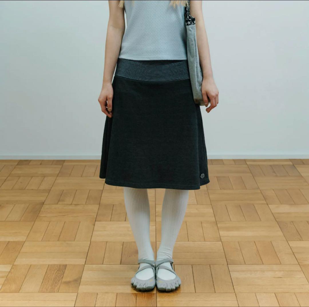 新品未使用！　COYSEIO スカート　STRIPE SKIRT ダークグレー
