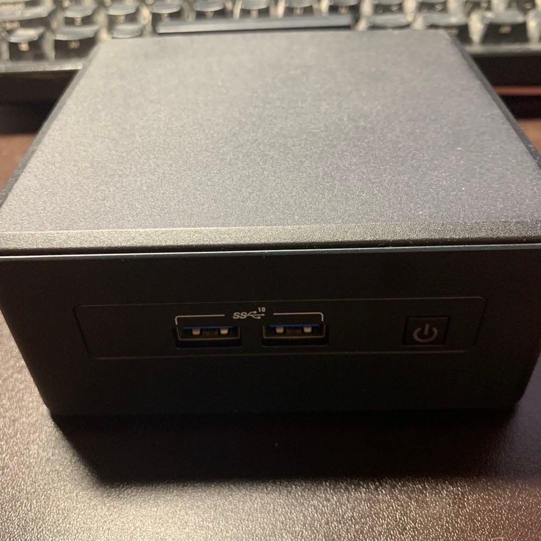 NUC11TNHi5OZ 本体のみ ジャンク品として出品