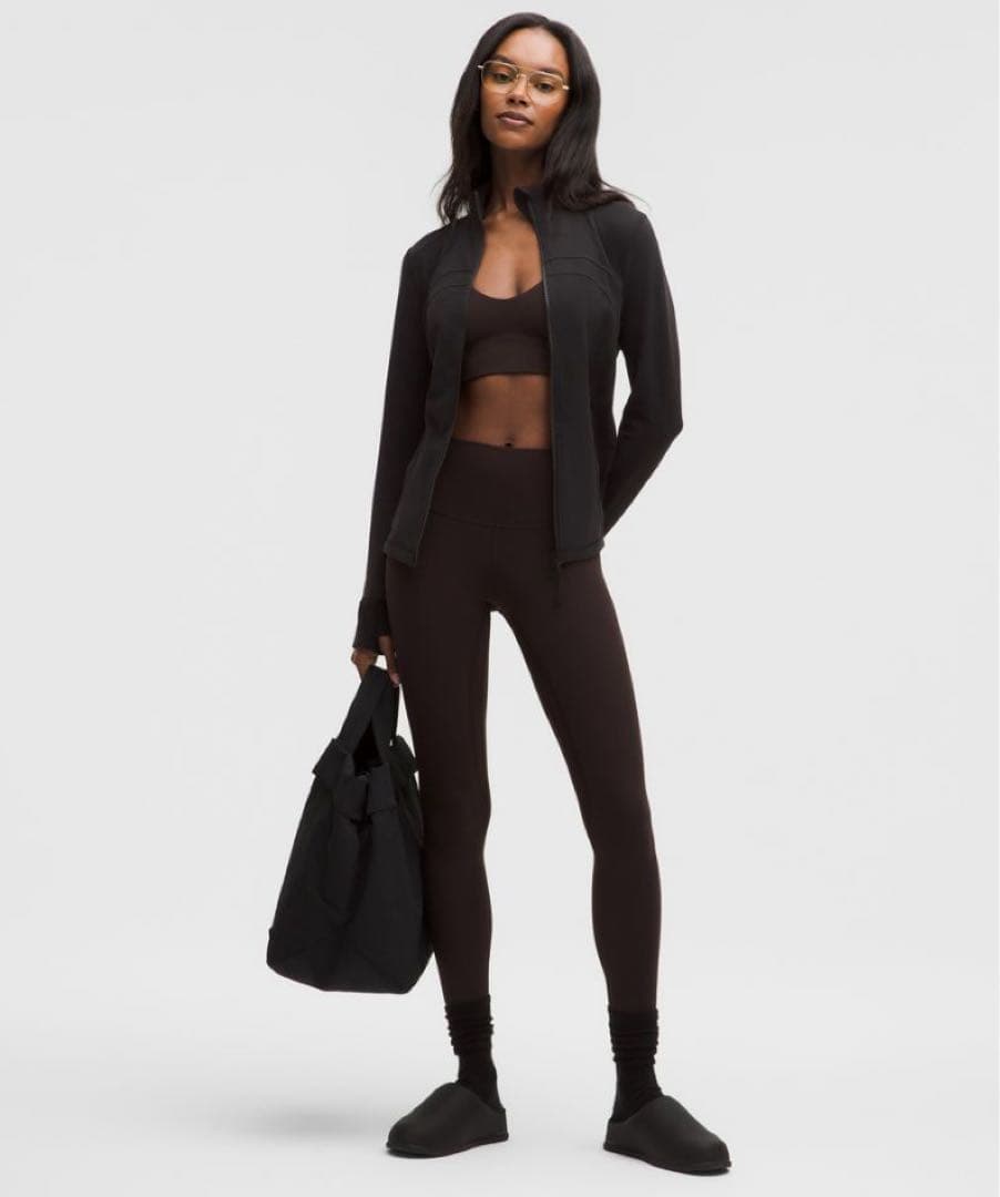 美品。lululemon ルルレモンDefine ジャケット Luon