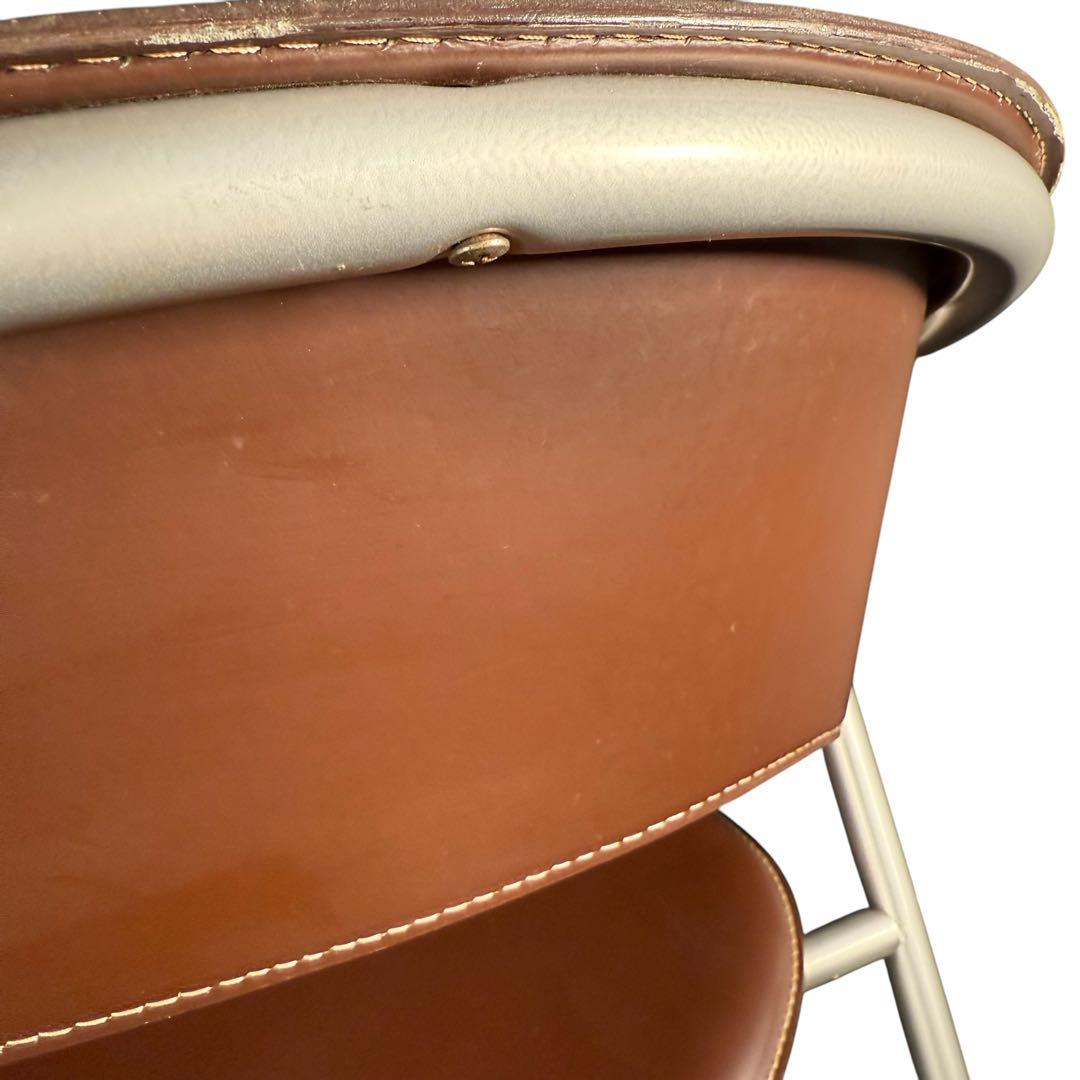 HR649 カリガリス　CICLADI 本革ダイニングチェア　レザーチェア