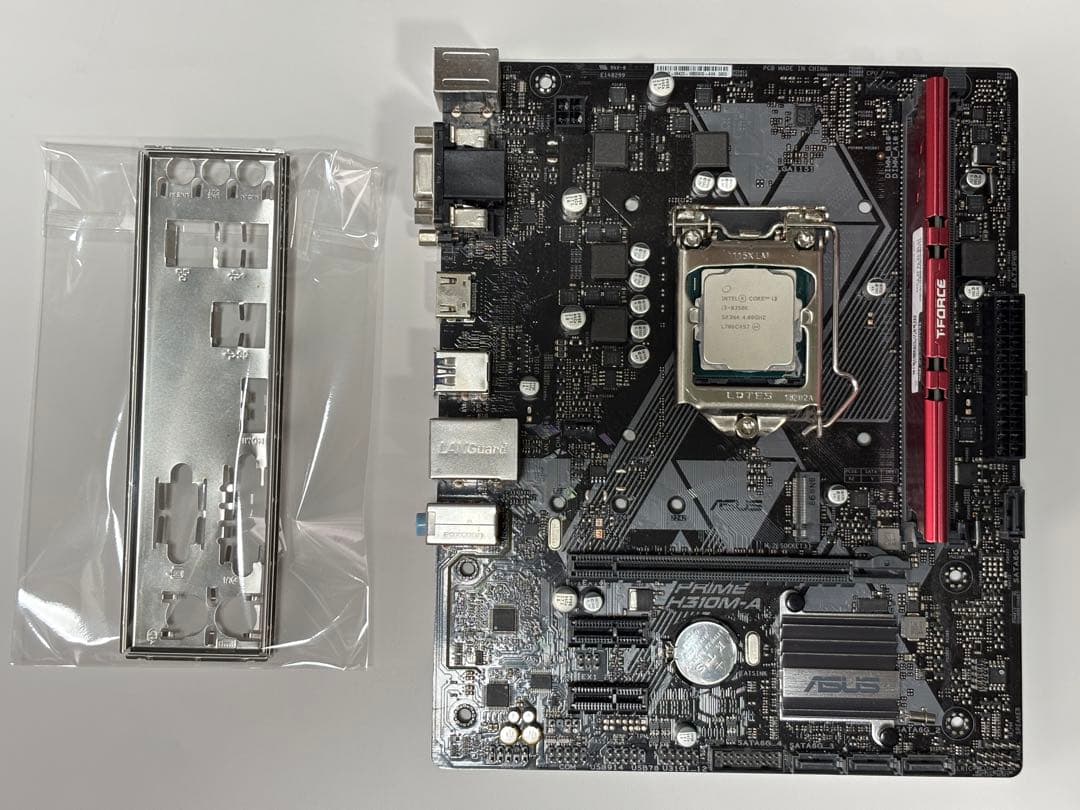 MicroATXマザーボード（4GHzのi3、メモリ16G 付き）