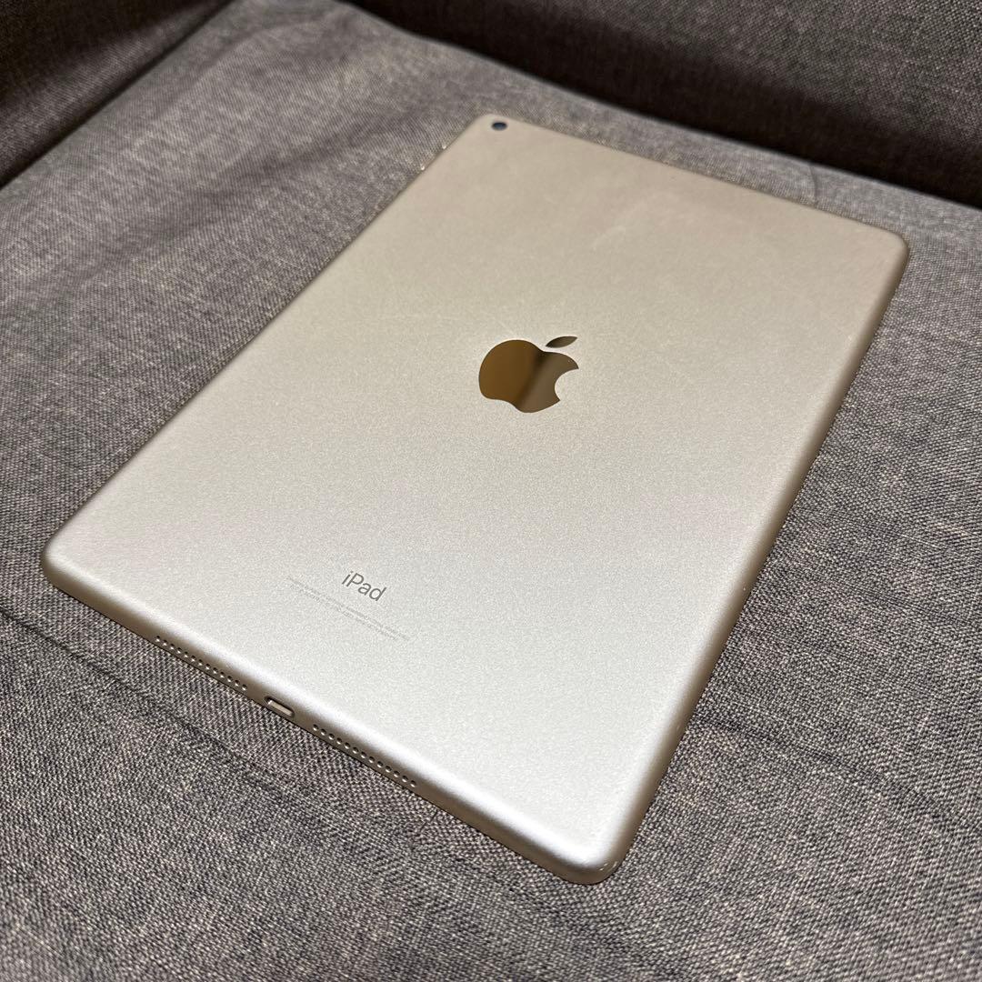 iPad 第5世代 Wi-Fiモデル 32GB ゴールド 美品 動作良好