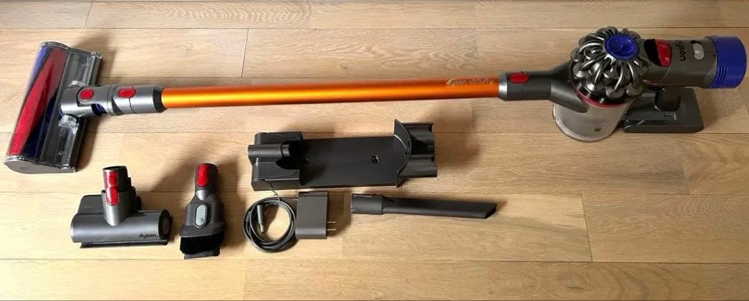 ダイソン Dyson V8 スティッククリーナー本体 オレンジ