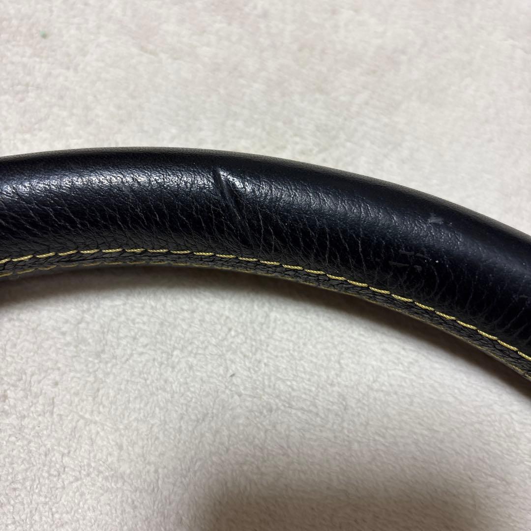 momo ステアリングホイール　ベローチェレーシング