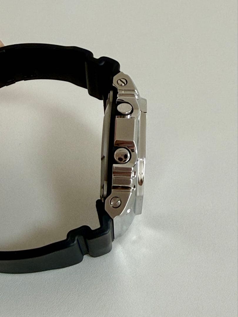 か*あ様 ✨極美品✨CASIO G-SHOCK デジタル腕時計 GM5600-1