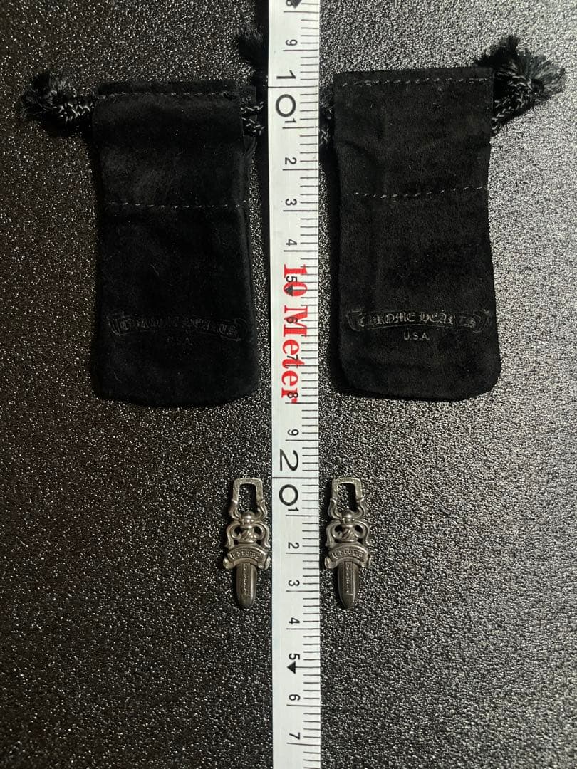 【正規品】クロムハーツ ダガーチャーム 2点セット シルバー付属品あり