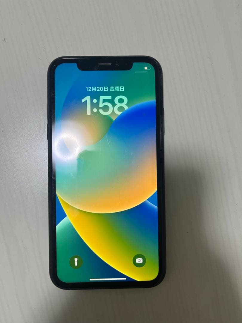 Apple iPhone XR ブラック(外カメラ破損)