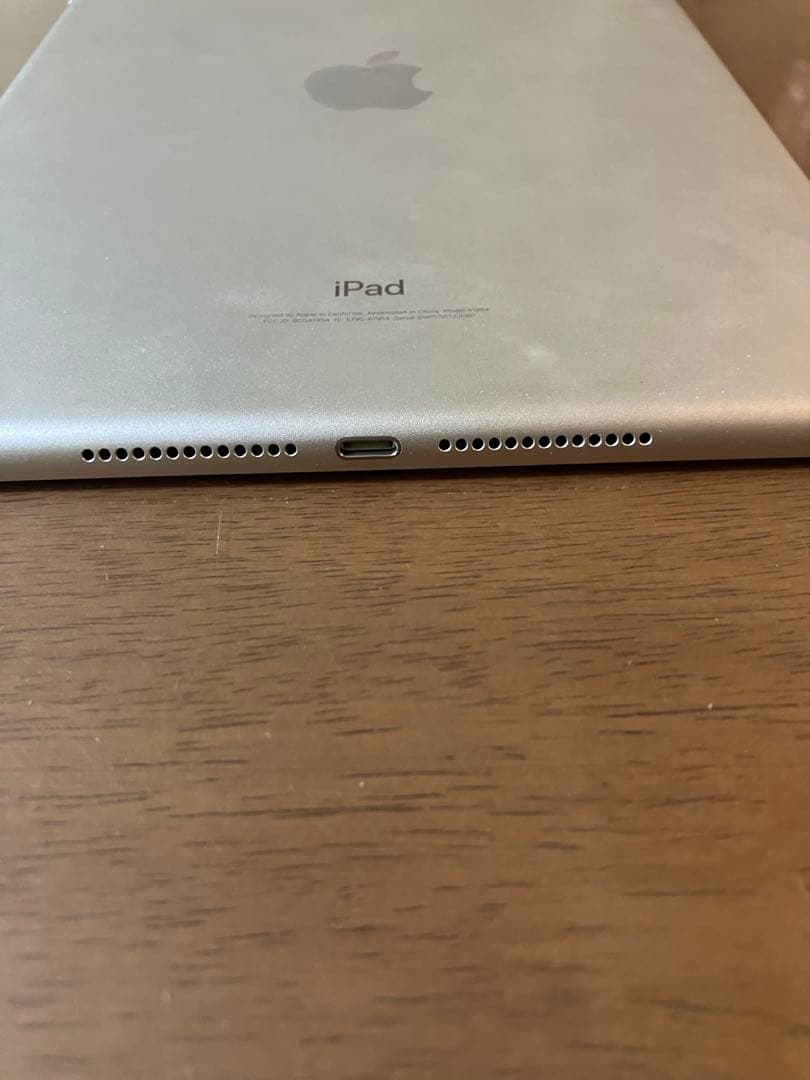 【最大容量100%】iPad 第6世代 Wifi+Cellular 32GB